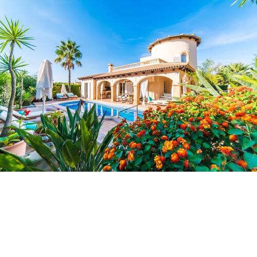 Villa Son Serra, Pool and Chill Out close to the beach