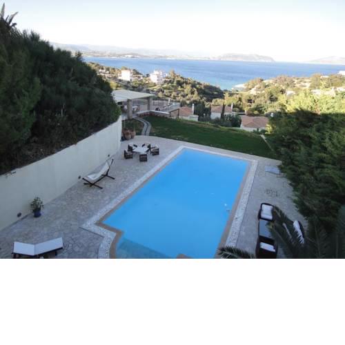 VILLA STARCHART
