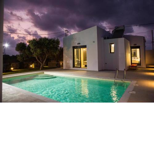 Villa Stavelia - Elegant villa close to the beach