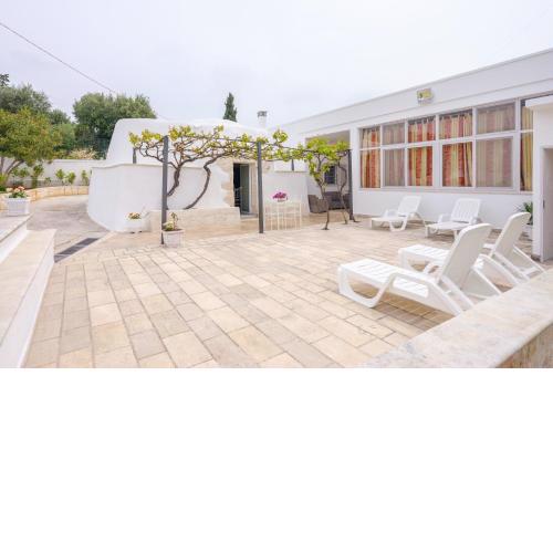 Villa Stellina and Trullo Cecé