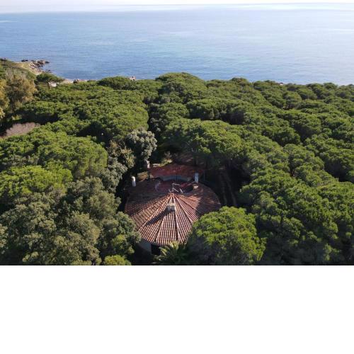 VILLA SULLA SPIAGGIA