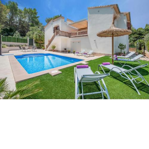 Villa Tacaritx