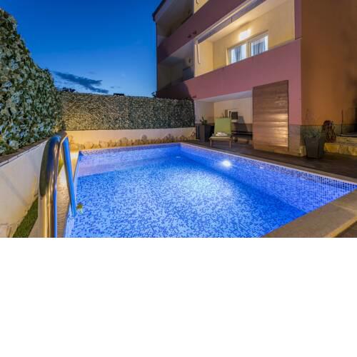 Villa Tango