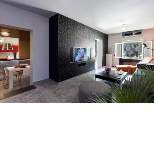 Villa Terra Rossa - between the coast and the mountain