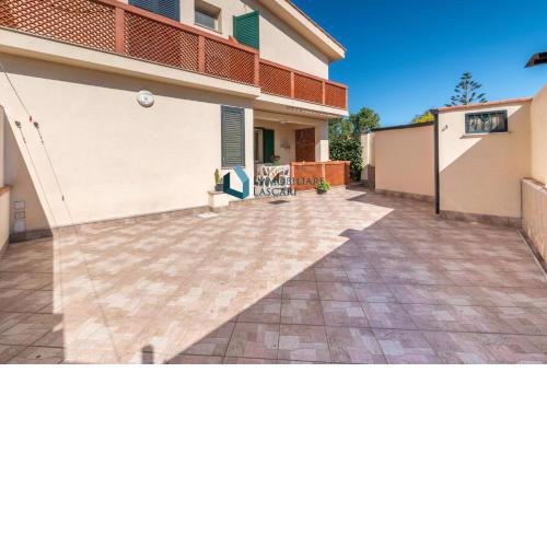Villa Toti a 100 metri dal mare