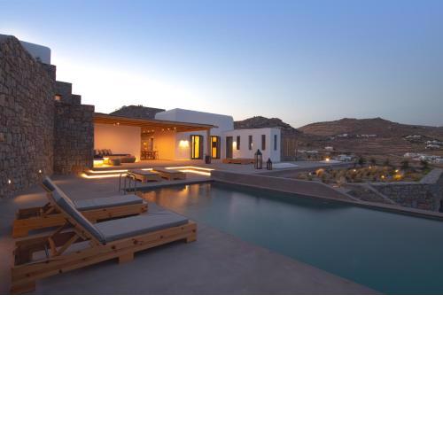 Villa Tourmaline by Rocks Estates