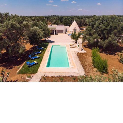 Villa Trullo Incanto by Villa Plus