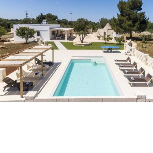 Villa Trullo Lofino by Villa Plus