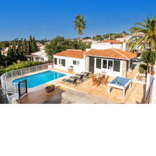 Villa Ullastre by Villa Plus