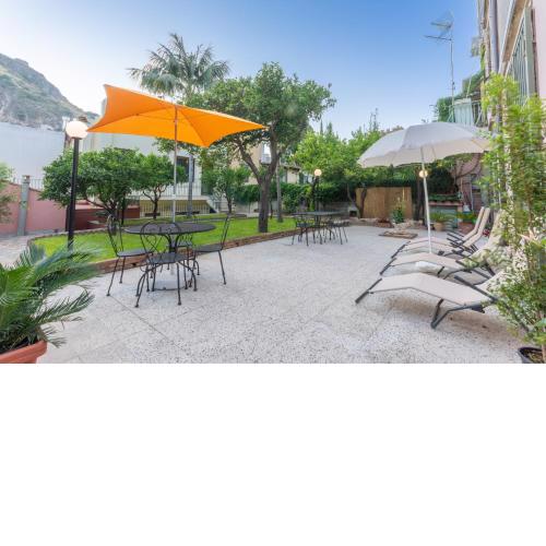 Villa Valverde Apartments