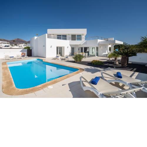 VILLA VELA
