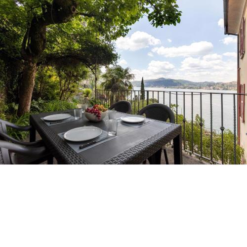 Villa Velzi Chiara's Holiday Apartment