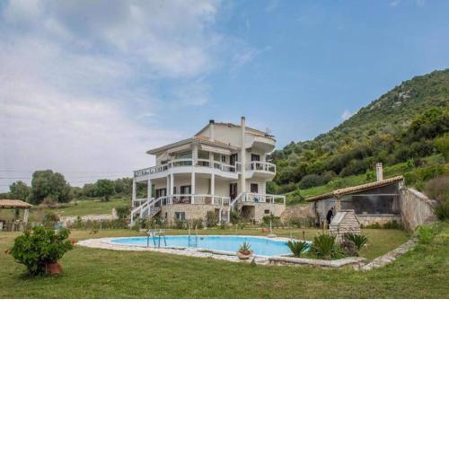 Villa Virginia With Private Pool Lefkada