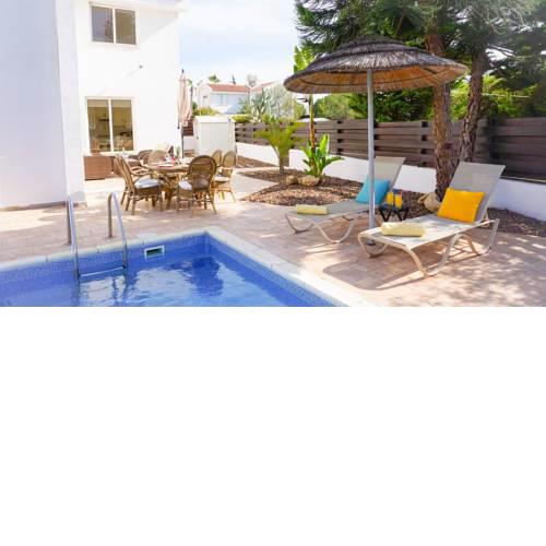 Villa Willow Mandali