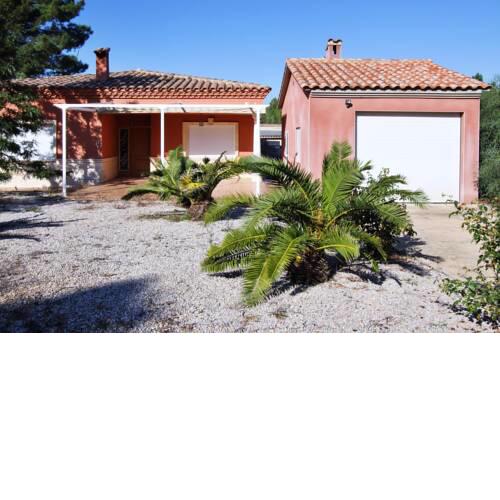 Villa with 3 bedrooms in La Pobla Tornesa with wonderful mountain view and enclosed garden 20 km from the beach