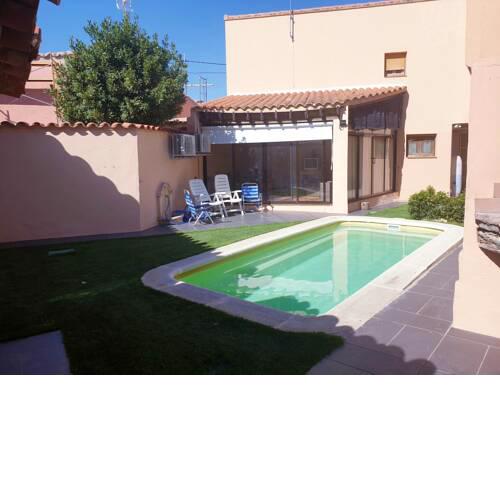 Villa with 3 bedrooms in Pajares de la Lampreana with private pool enclosed garden and WiFi