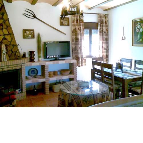 Villa with 3 bedrooms in Pozo Alcon with wonderful mountain view private pool and furnished terrace 25 km from the beach