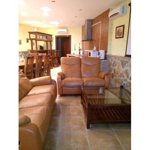 Villa with 3 bedrooms in Segurilla with private pool enclosed garden and WiFi