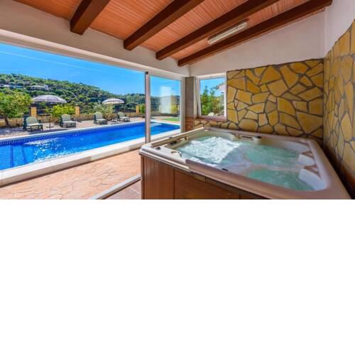 Villa with 4 bedrooms in Daimalos with wonderful mountain view private pool enclosed garden 17 km from the beach