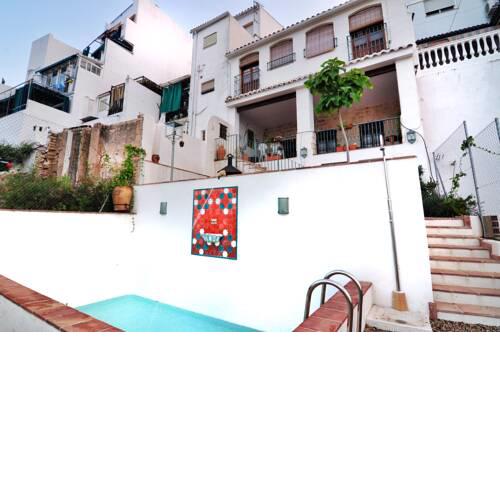 Villa with 4 bedrooms in Luque with wonderful mountain view private pool terrace 60 km from the beach