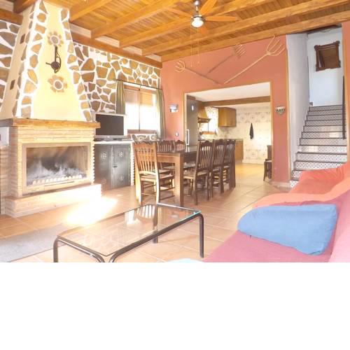 Villa with 5 bedrooms in La Guardia de Jaen with wonderful mountain view private pool and enclosed garden