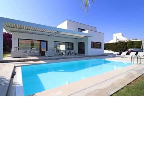 Villa with 5 bedrooms in Marbella with private pool enclosed garden and WiFi