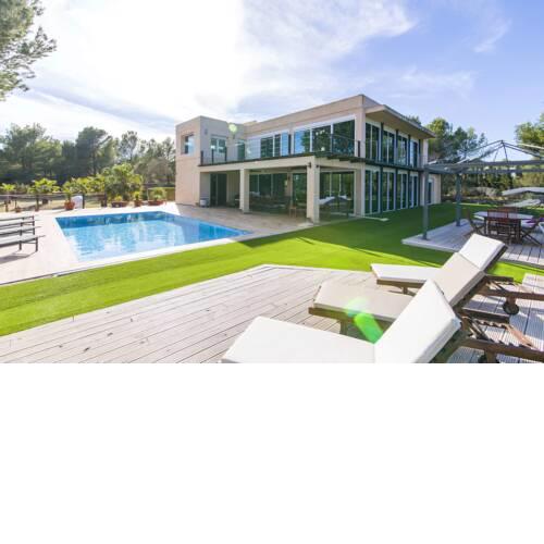 Villa with 5 bedrooms in Sant Josep de sa Talaia with wonderful mountain view private pool enclosed garden 10 km from the beach