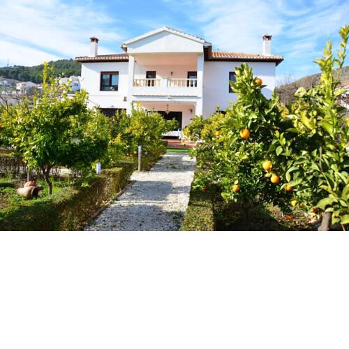 Villa with 6 bedrooms in Conchar with wonderful mountain view private pool enclosed garden 57 km from the slopes