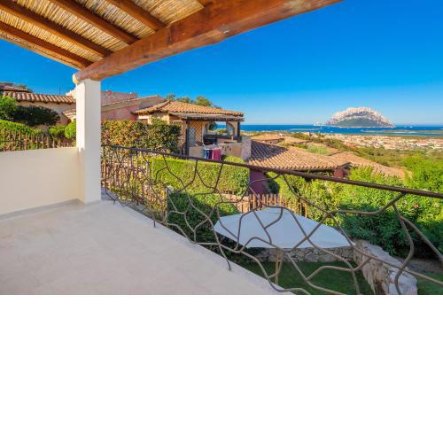 Villa with Breathtaking View I Private Garden I BBQ