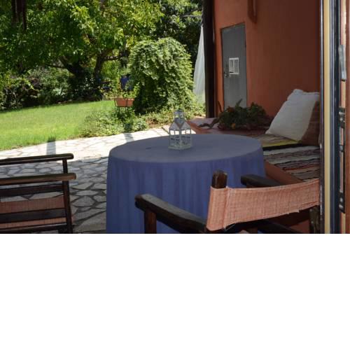 Villa with Garden