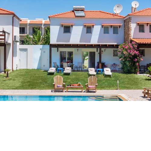 Villa with pool near the Sea The Blue House