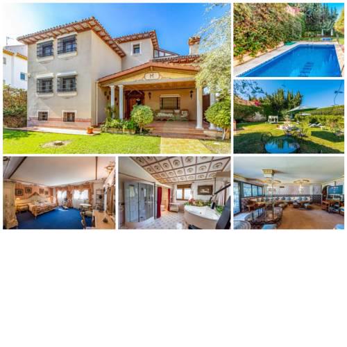 Villa with private pool, near the beach, Barbecue, WIFI