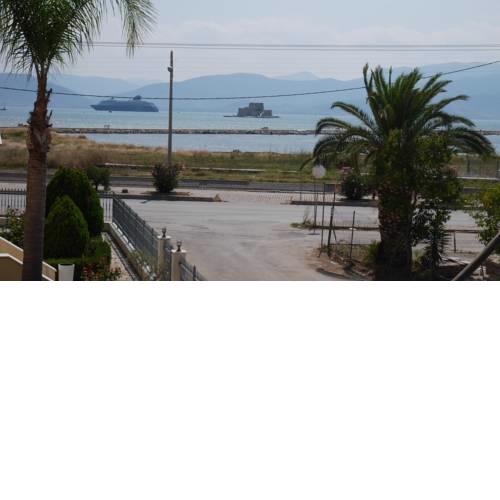 Villa with the view of Palamidi and Bourtzi