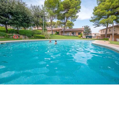 Village Golf Beach