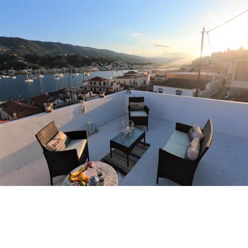 Villaki Poros House