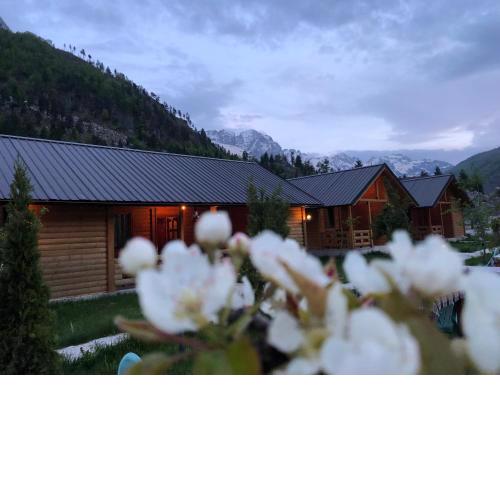 Villas-Freskia Valbona