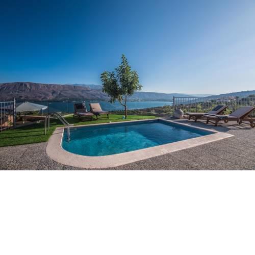 Villas Istros