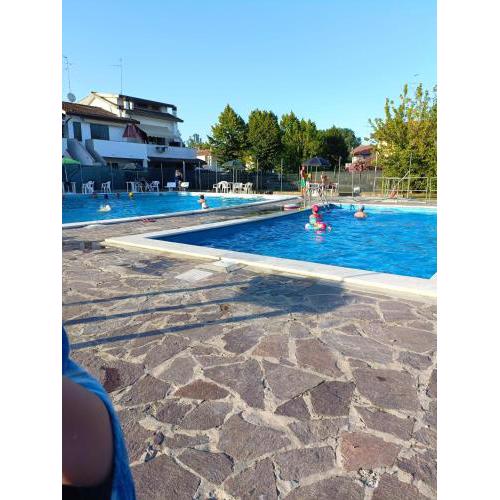 villetta con piscine al mare