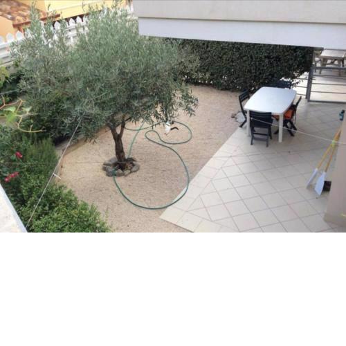 Villetta Federico climatizzata con giardino privato