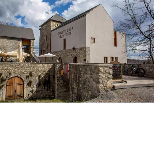 Vinica Castle