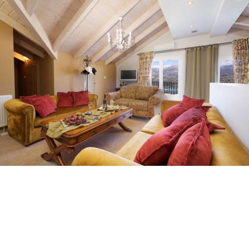 Vinieris Villas - Absolute View Suite