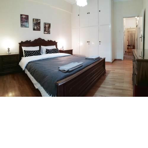 Vintage Flat in central Athens