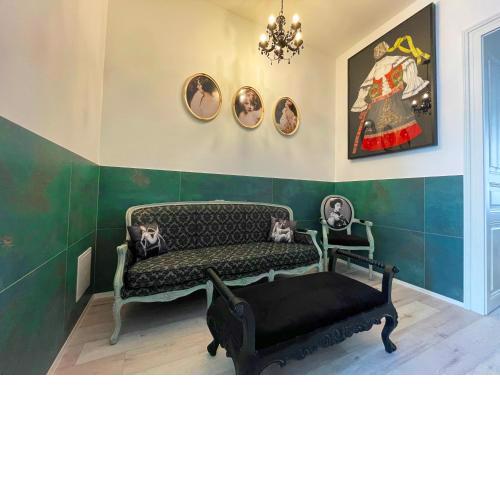 Vintage & Modern - best of both worlds in the heart of Prague
