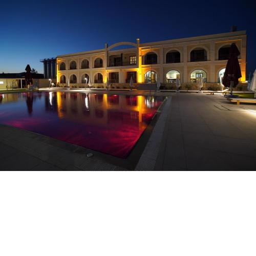Vinum Bağ Oteli & Spa Tennis Courts By Edrine Vine