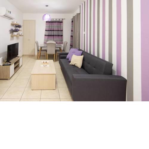 Viola flat 303