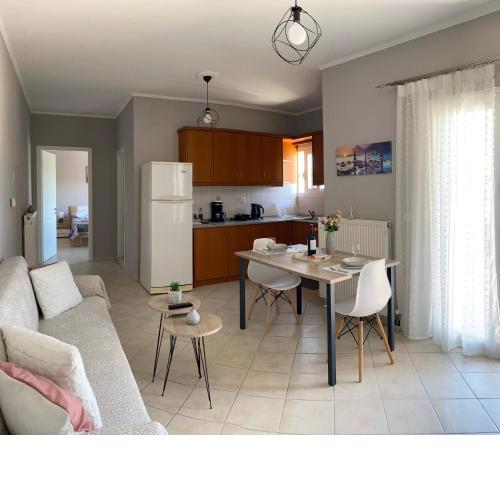 Violet Apartment