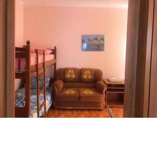 Violeta's apartment 4