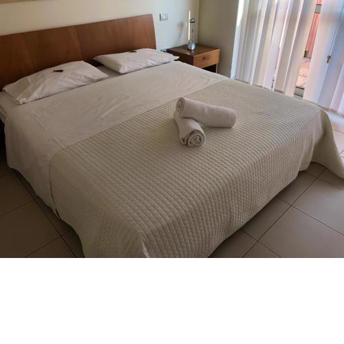 Vista Hotel & Residence