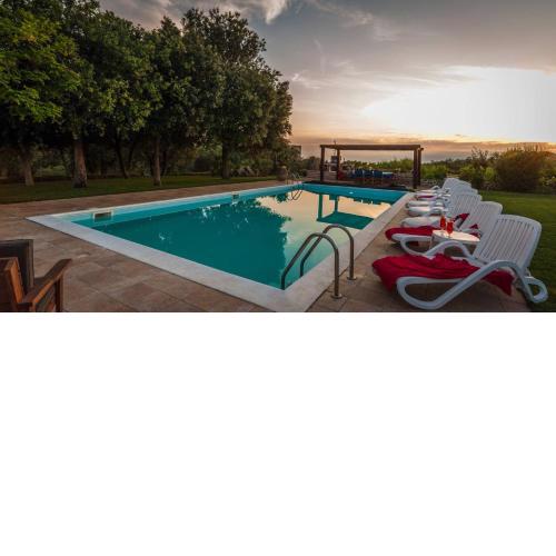 Vista mare spettacolare con piscina indipendente per 10 persone