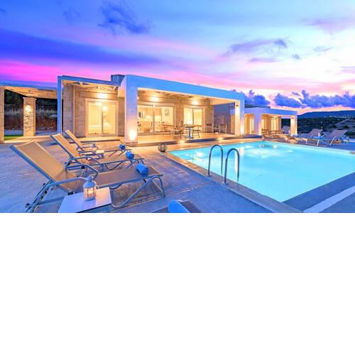 Vista Mare Villas Heated Pool